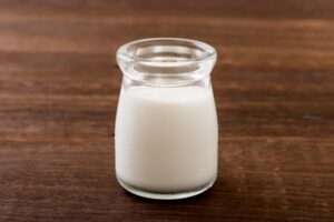 スタバの無脂肪ミルクの頼み方は？味や成分についても解説します