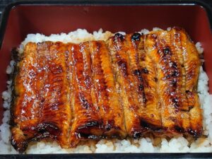 松屋のうなぎ丼の産地に迫る。調べていくうちに分かった事とさらにおいしく食べる方法とは？