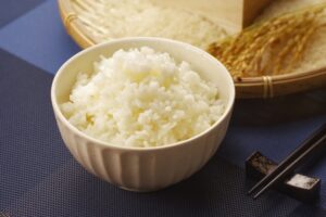 すき家でご飯の量を増やす・減らすはできる？大盛は損ってほんとか解説！